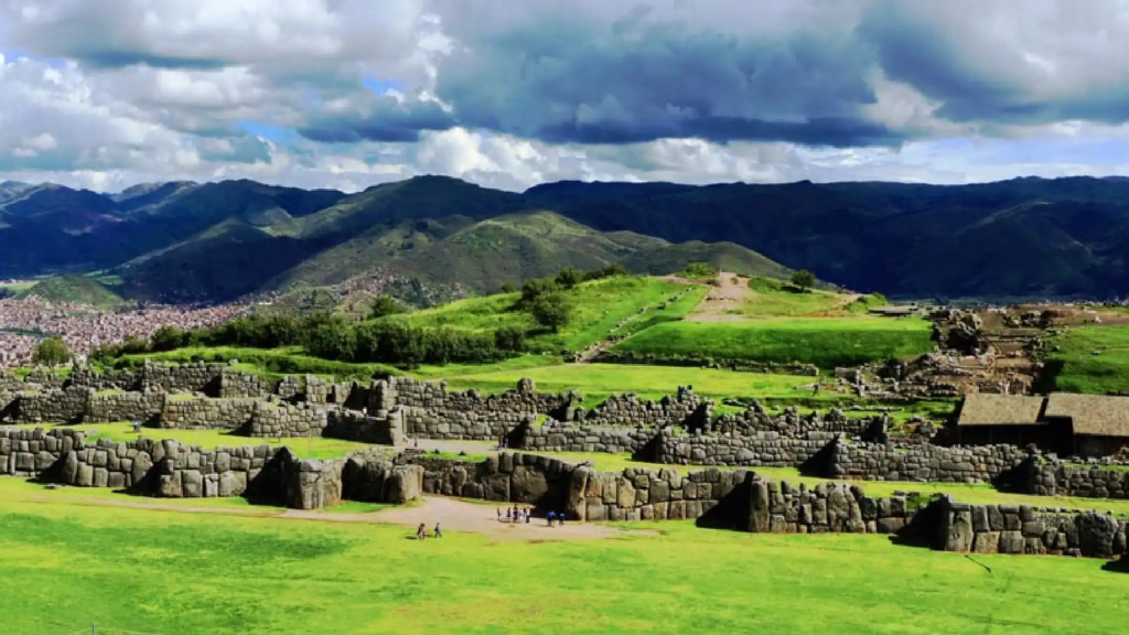 Sacsayhuaman Un Viaje