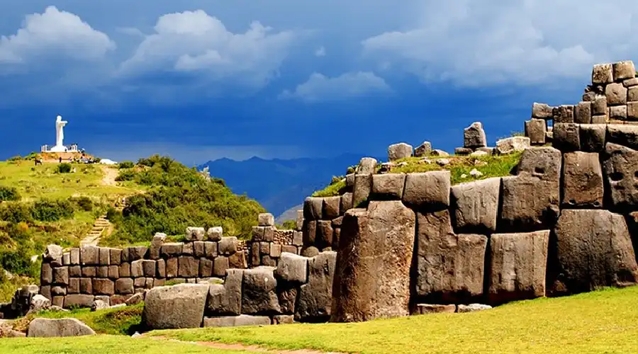 Sacsayhuaman