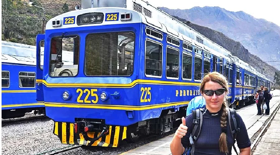 El Viaje en Tren a Machu Picchu con paisajes