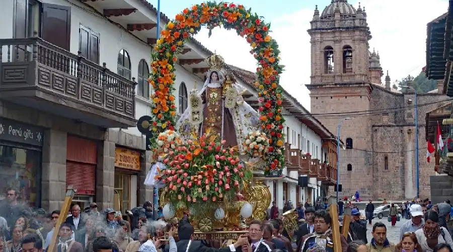 Virgen del Carmen (Paucartambo)
