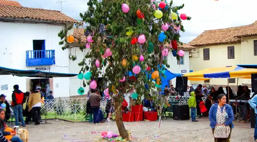 Fiestas de Marzo Cusco - Carnavales Rurales Yunza